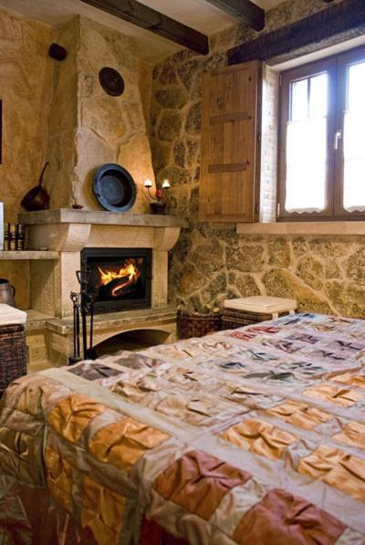 Hotel Rural El Canon Del Duraton Сепульведа Экстерьер фото